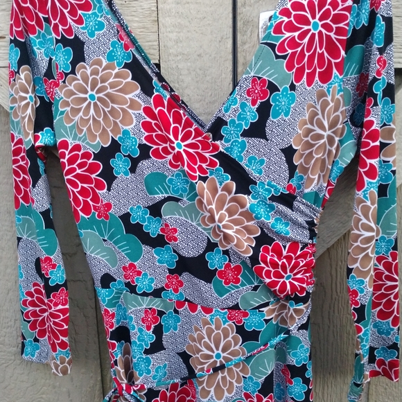 Metrostyle multi-colored, flower print dress - Picture 7 of 7